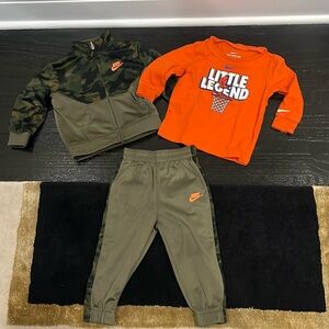 NWOT NIKE 3 pc set
